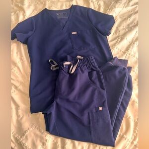 Figs Jogger Scrub Set